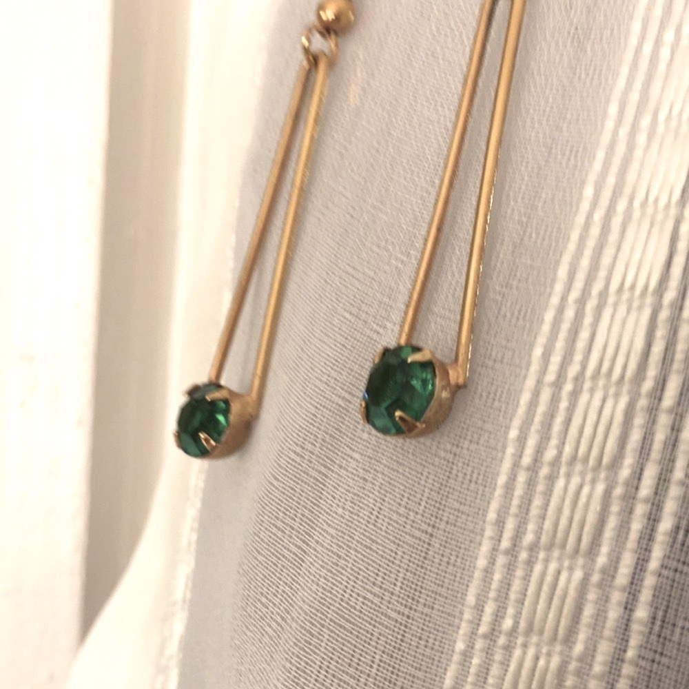 3 for $15 sale. Gorgeous gold and green gem dangle earrings.